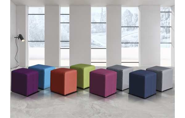 Pufa Cube kostka oliwkowa mała do pokoju